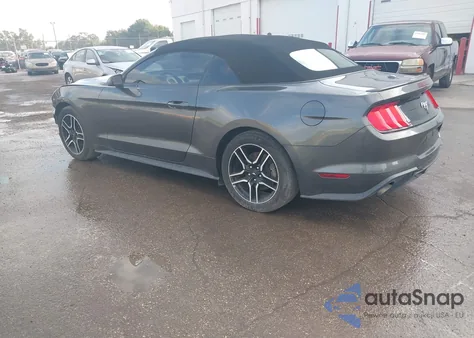 2019 Ford Mustang Ecoboost Premium z USA, uszkodzony, nr VIN 1FATP8UH2K5104301